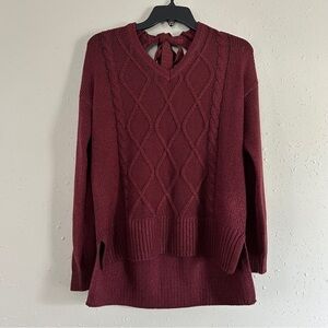 Cupcake Maroon Knit V-Neck Tie Back Sweater Casual Comfy Medium Francesca’s